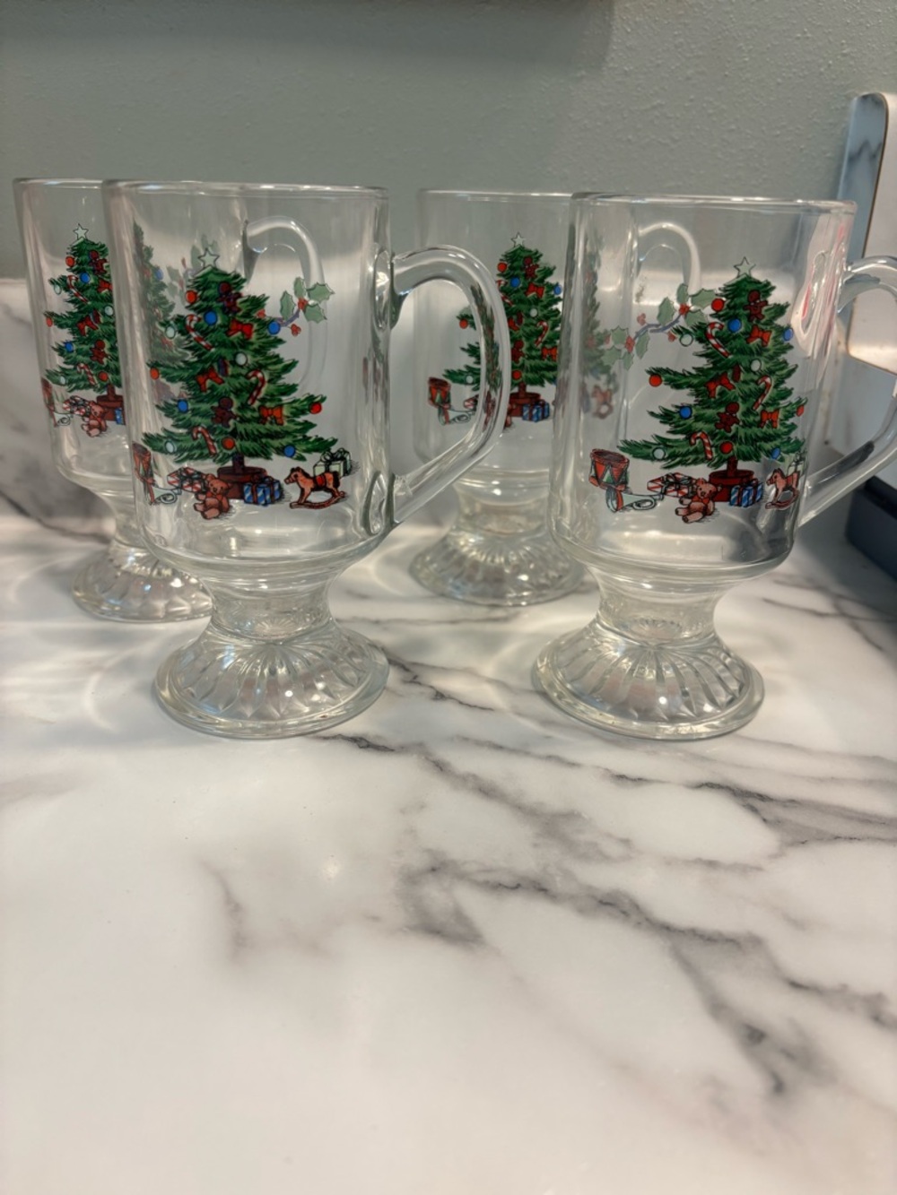 VTG Set of 4 Noel Christmas Tree footed mugs